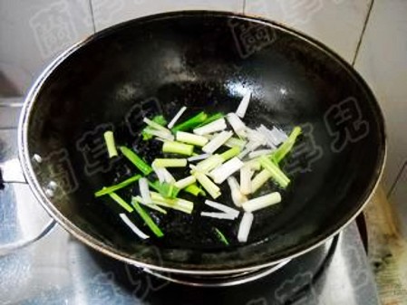 牛肉豆干做法大全视频教程,牛肉豆干粉条一起怎么炒