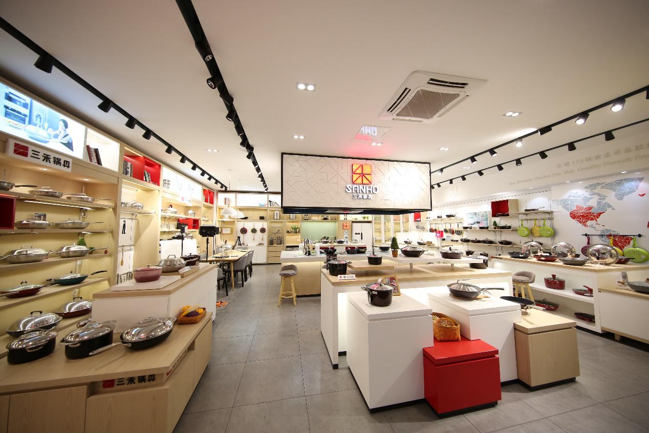 王俊凯同款火锅中餐厅,王俊凯在中餐厅宣传片用的是啥锅