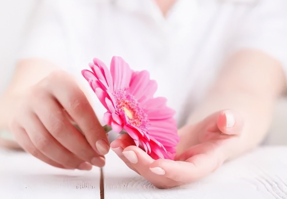 关注女性健康从细节开始改变,关注健康品质生活从头开始