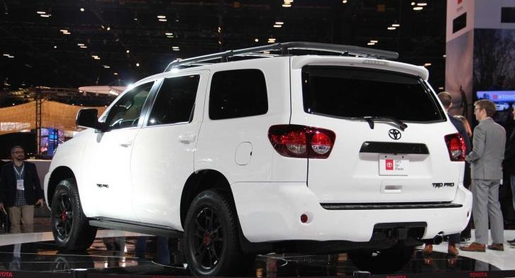 丰田今年新款suv车七座图片价格,丰田车系大全中有哪些suv车型