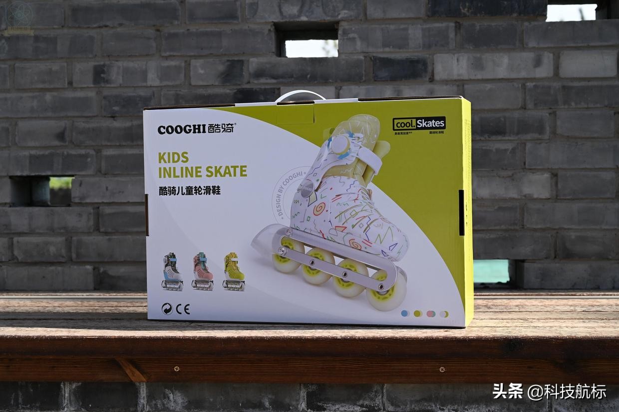 轮滑初学儿童版轮滑鞋,比较适合儿童用的轮滑鞋