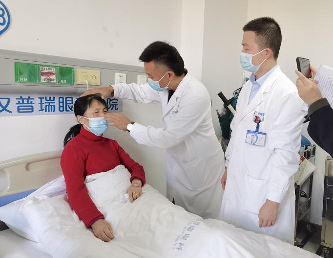 眼科泪囊堵塞,婆婆眼如何改善