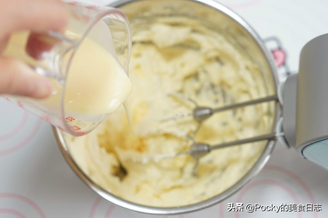 日本ins网红零食焦糖奶油饼干,日本一款抹茶夹心饼干