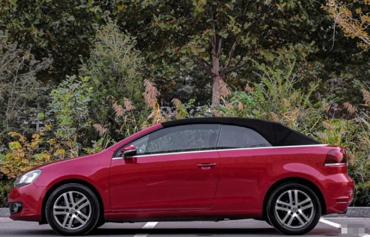 高尔夫敞篷版最新款,你会花10万元买一辆兰博基尼吗