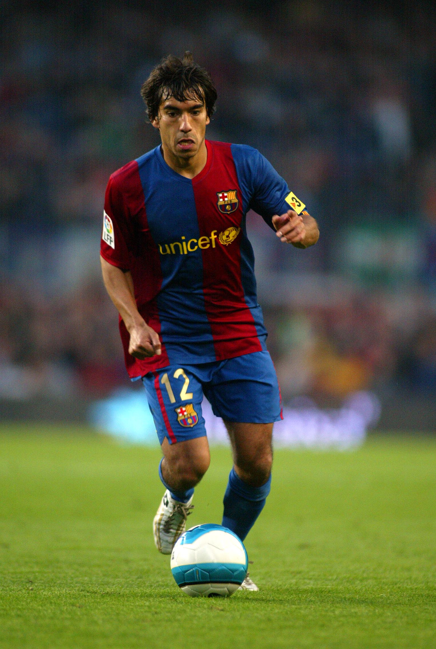 从阿森纳免签巴萨的荷兰队长，还在世界杯半决赛攻入超级世界波