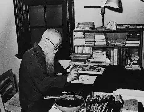 他醉酒后题字:“不可随处小便”,醒后重新排序,竟成为至理名言