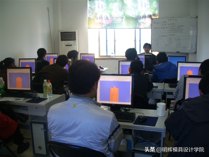 零基础怎么学好模具设计,新手如何学习塑胶模具设计