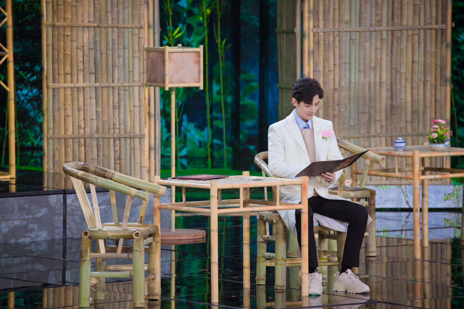 运动服阿迪达斯男,运动服男阿迪达斯