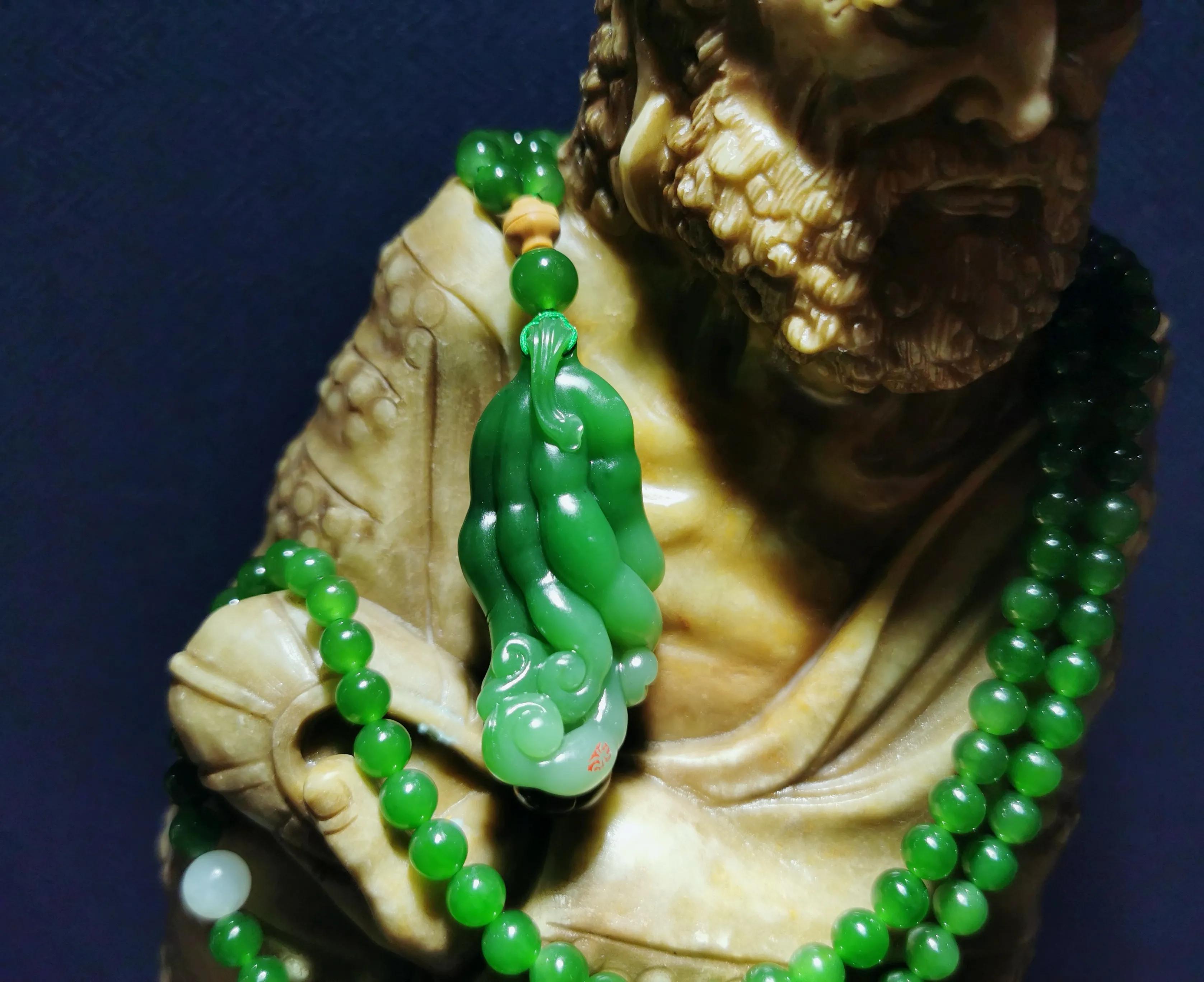 和田玉中的新宠,翡翠新宠蓝水