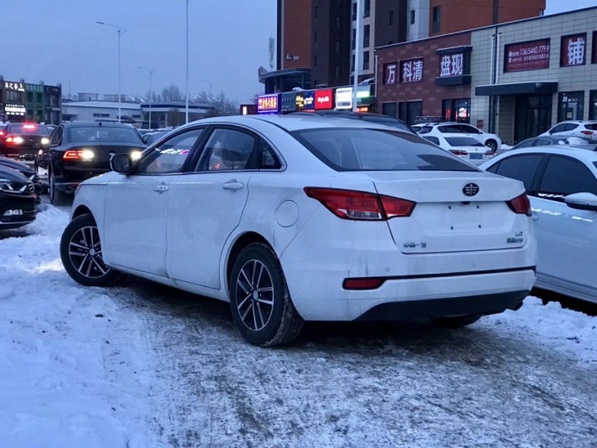 奔腾b50怎么样才好看,奔腾汽车b50口碑