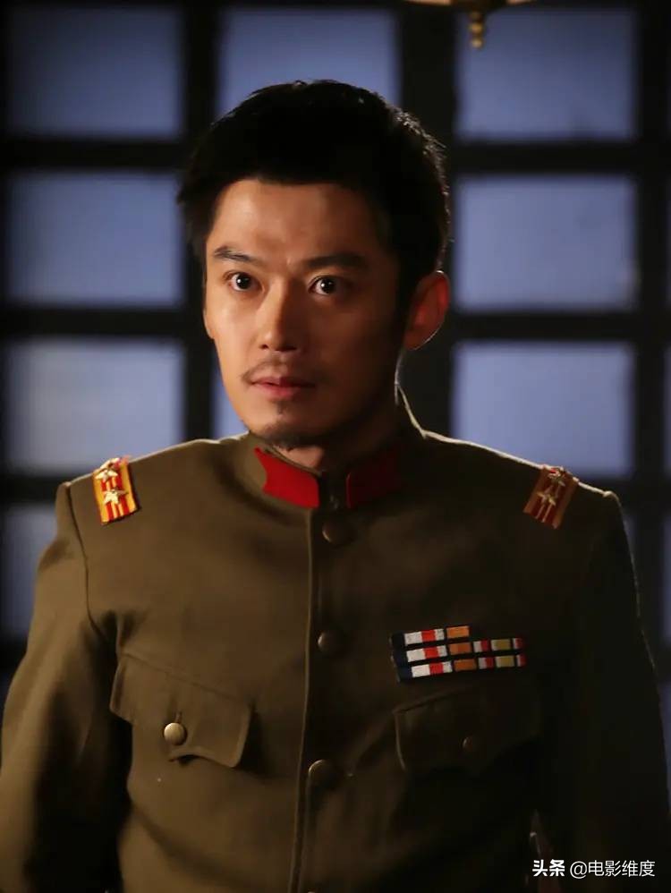 “坏男人”芦芳生：公认反派专业户，与海清传绯闻，至今感情成谜