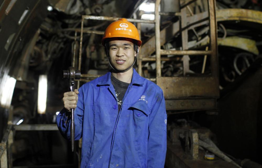 中铁十七局招聘本科待遇,中铁十七局招聘最新信息