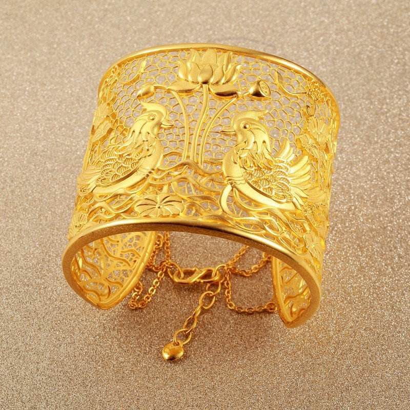 如何选择黄金手镯款式,黄金手镯怎么选自己适合的