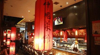 为什么有的餐饮店生意很爆火,动不动就开几千家店的东北餐饮人