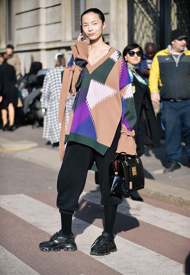 四大国模现状让人唏嘘，只剩雎晓雯后来者居上，时装周连走三场秀