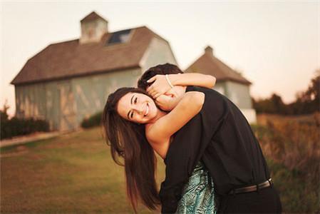 要学会聪明不爱你的人不要去打扰,当一个你爱的人不爱你怎么办