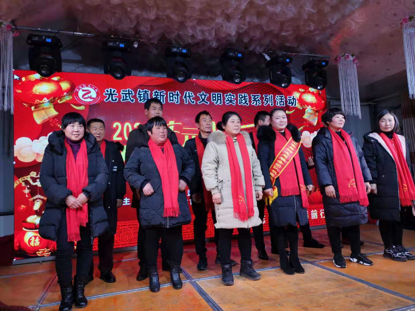 鐣岄甯傚父闈掓爲蹇楁効鏈嶅姟鍥㈤槦,鐣岄甯傚父闈掓爲蹇楁効鏈嶅姟鍥㈤槦浠ｇ爜