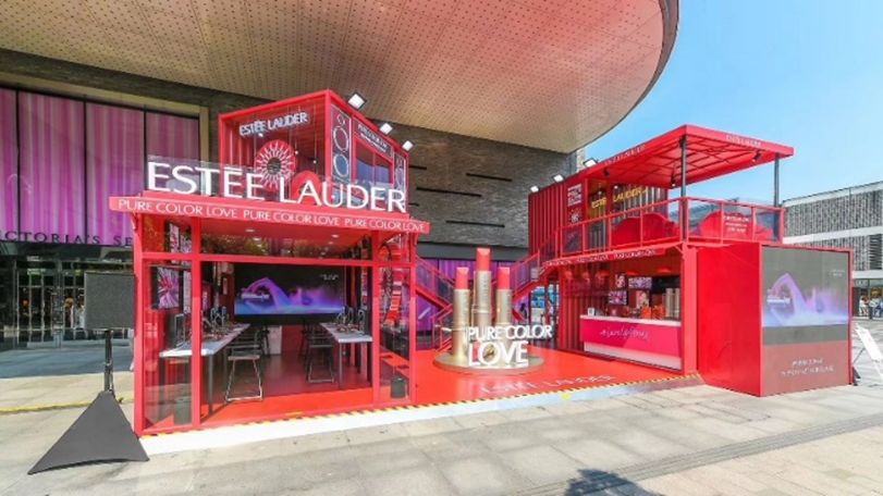 湖滨银泰in77每日客流量,杭州湖滨银泰in77销售额