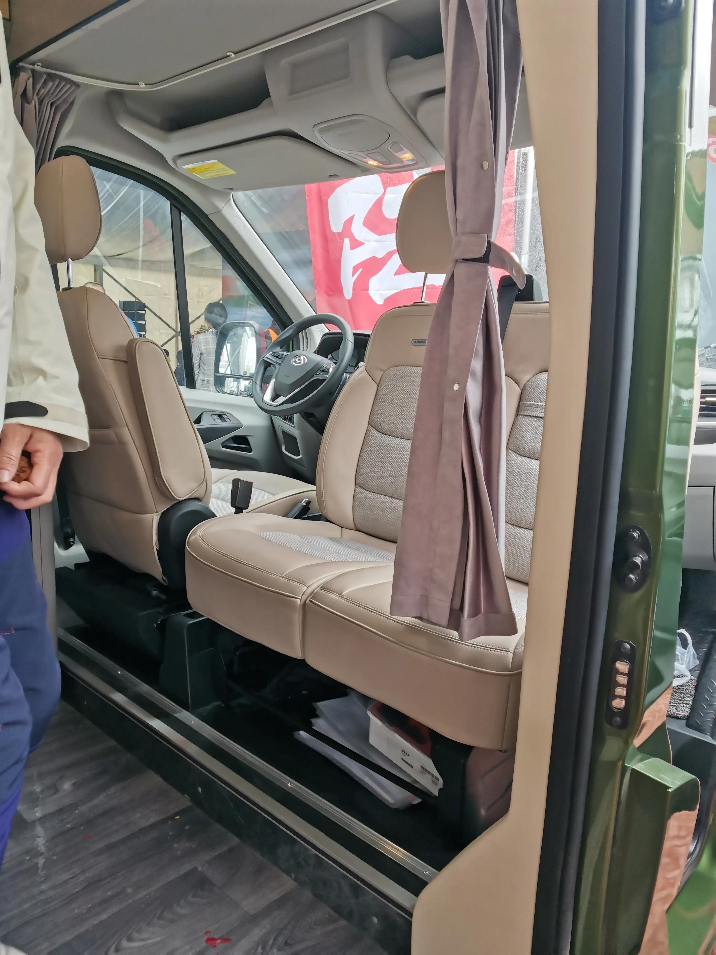 c型房车到底要不要,c型房车什么也不带