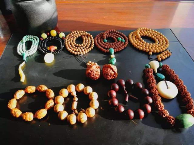 文玩手串不盘怎么存放,文玩手串盘坏了怎么处理