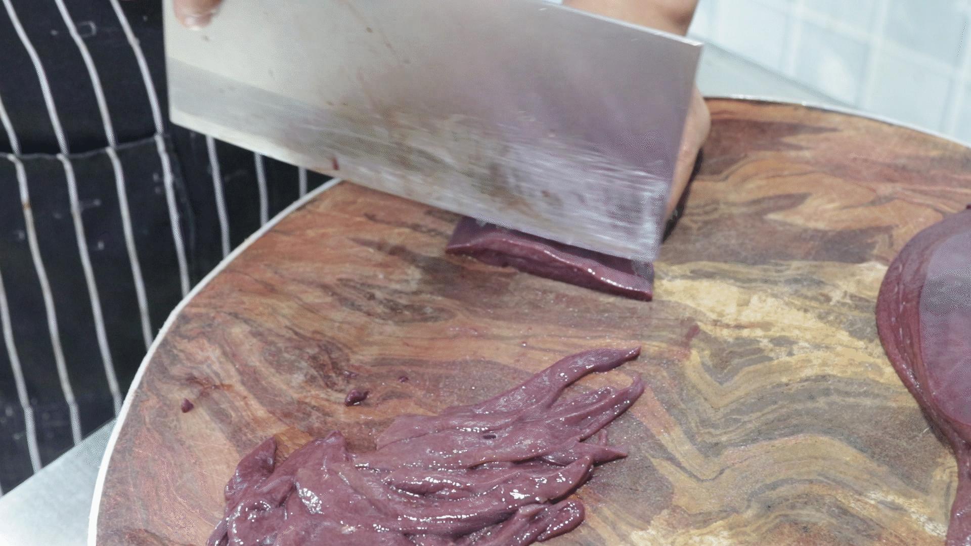 猪肝该怎么弄好吃视频教程,猪肝怎样做入味