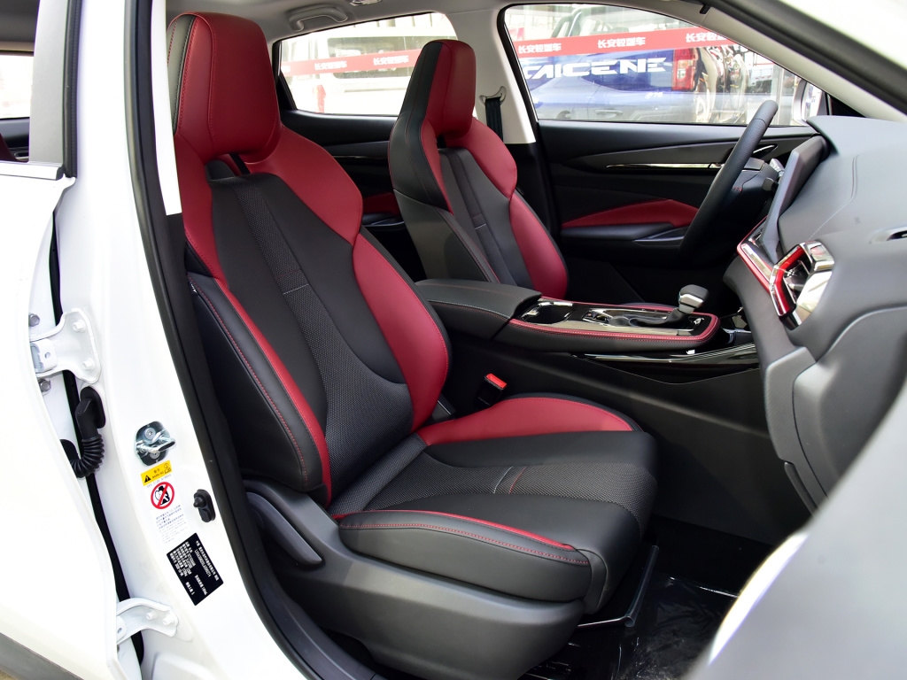 预售价699万起长安欧尚x5抢先看,长安欧尚x5开启预售6.99万起