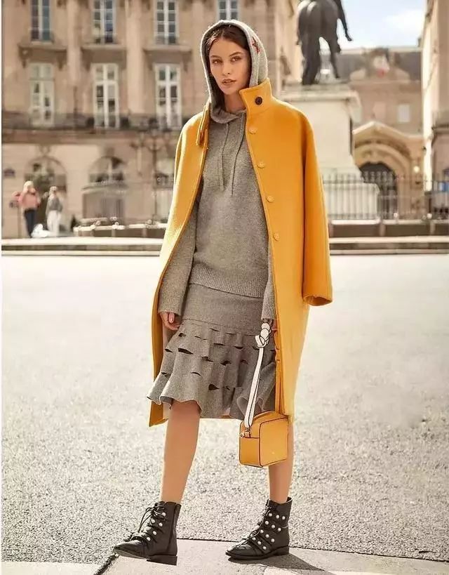 冬天的卫衣叠穿更时髦,连帽卫衣叠穿大法