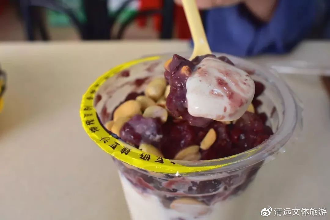 在学校旁边适合什么样的小吃店,在学校开什么小吃馆