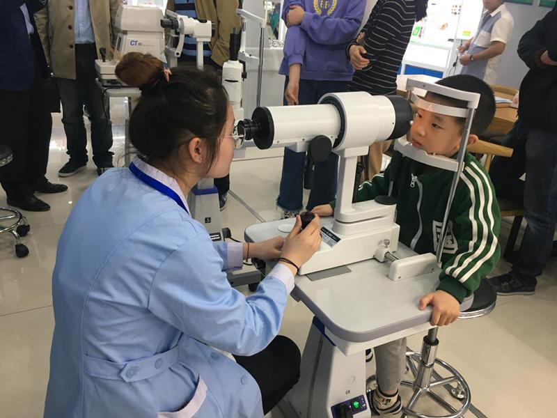 在丹阳验光和配镜一副多少钱,丹阳眼镜春节不打烊