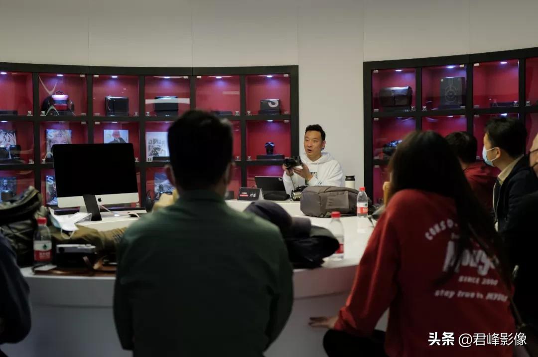 摄影写真招募,国外人像摄影师招聘