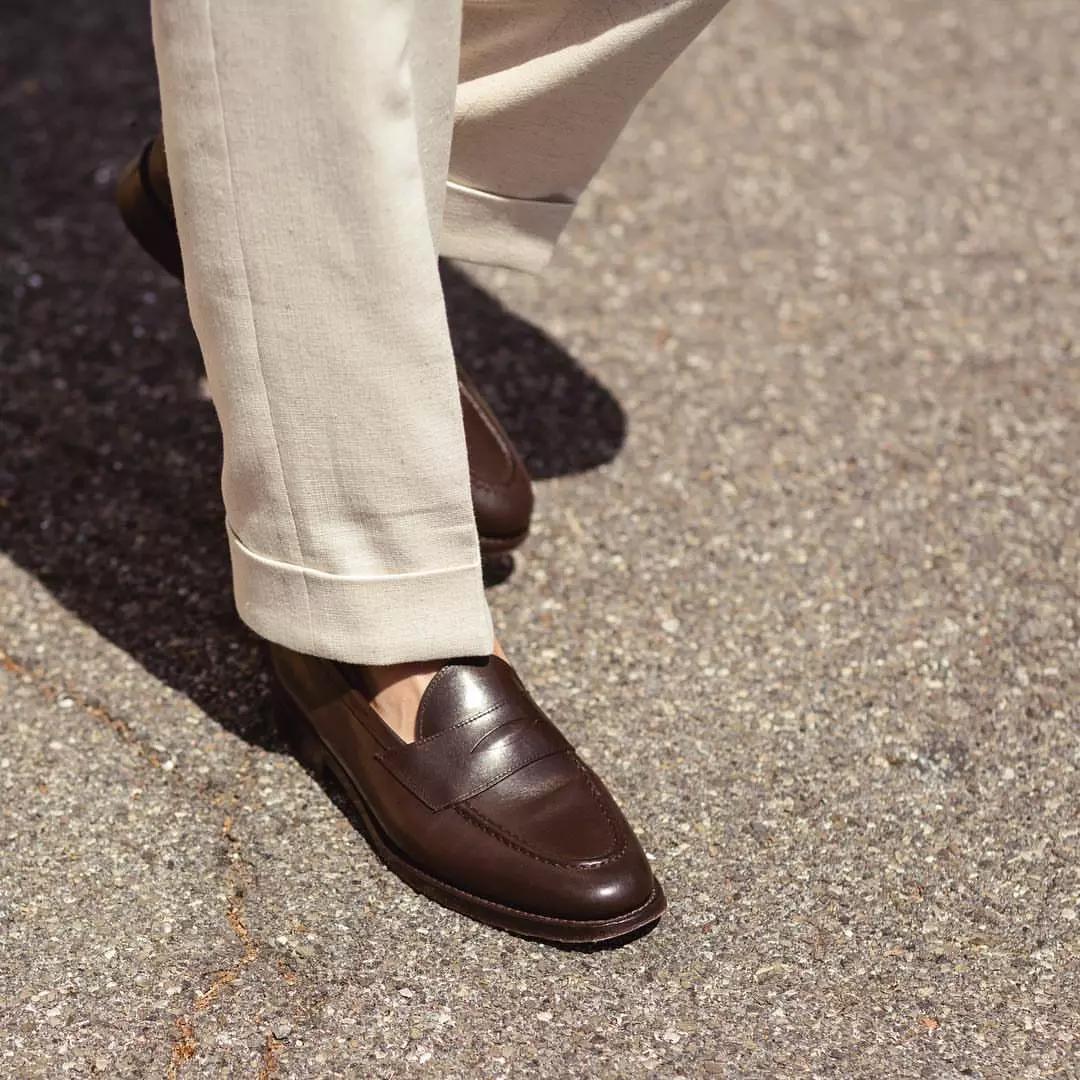 穿乐福鞋怎么穿袜子,怎么穿搭乐福鞋洋气