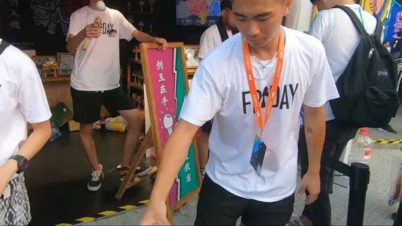 为什么拍的视频很不清晰,为什么你拍的视频这么糊没有质感