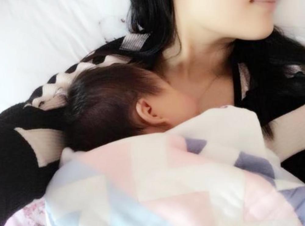 为什么宝宝吃着奶会睡觉,为什么宝宝要吃母乳才能入睡