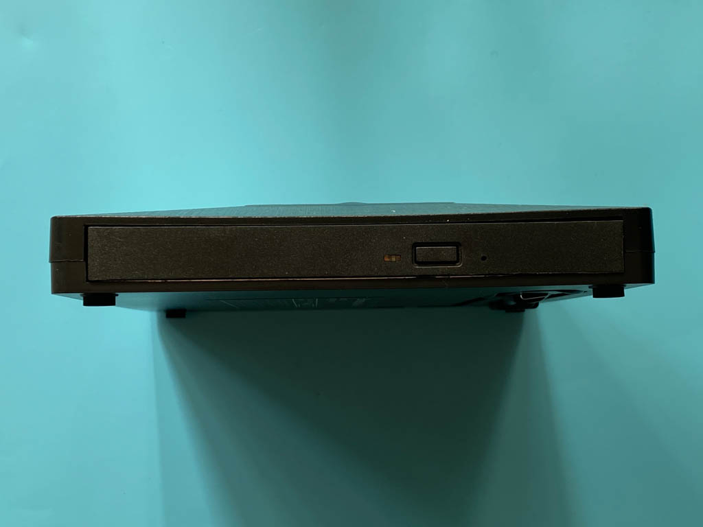 电脑刻录机可以播放cd吗,电脑外置刻录机只能读取cd