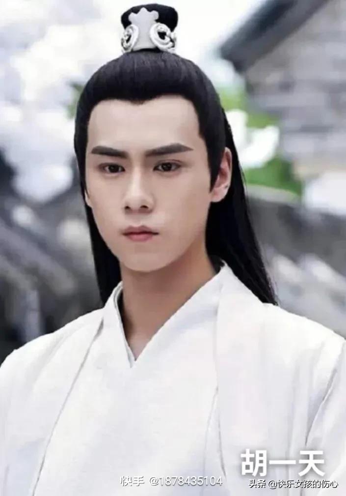 形容古代男子帅气有魅力的句子,描写古代男子气质优雅的句子