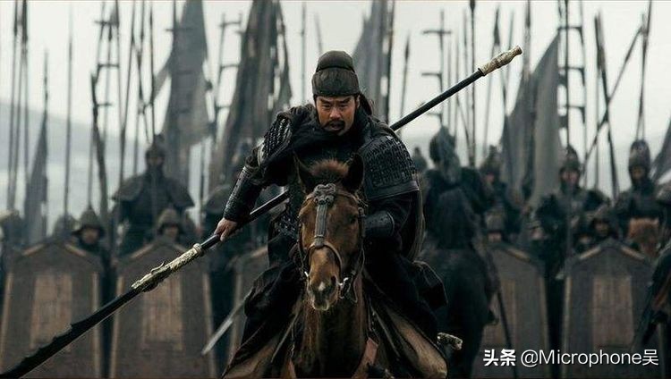 关羽麦城怎么死的,关羽败走麦城的时候几岁