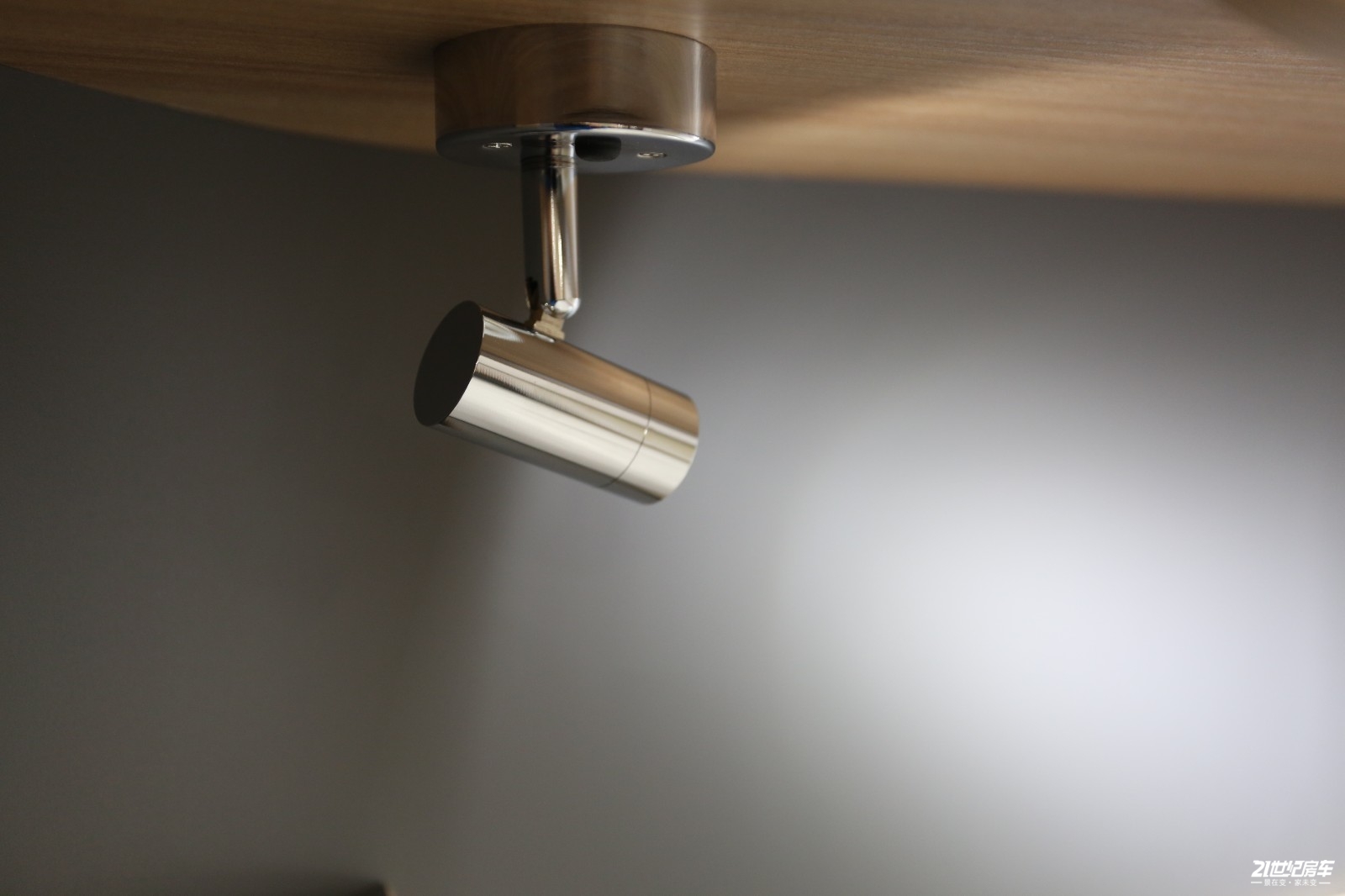 英国百丽d4,发现4拖挂式房车