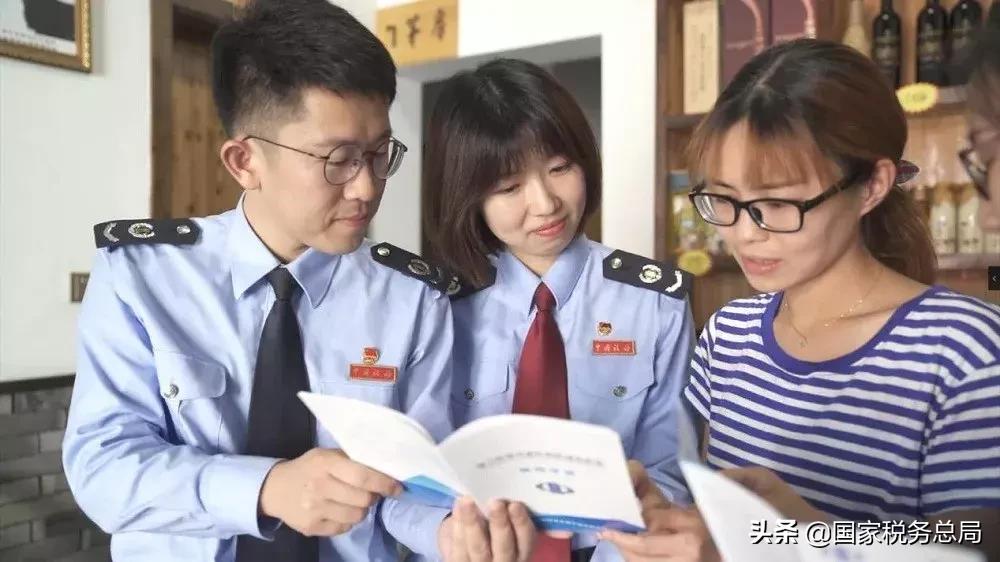 图片故事：减税降费擦亮横坎头村的“红色名片”