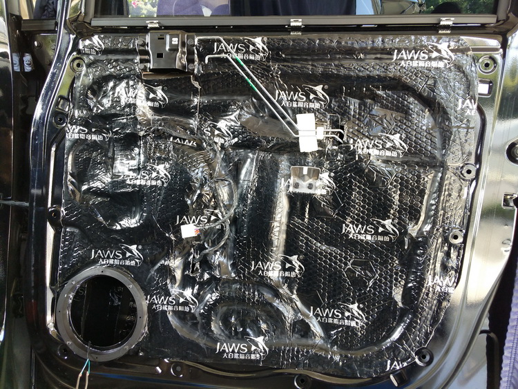 五菱宏光plus隔音实测多少分贝,杭州五菱宏光plus隔音