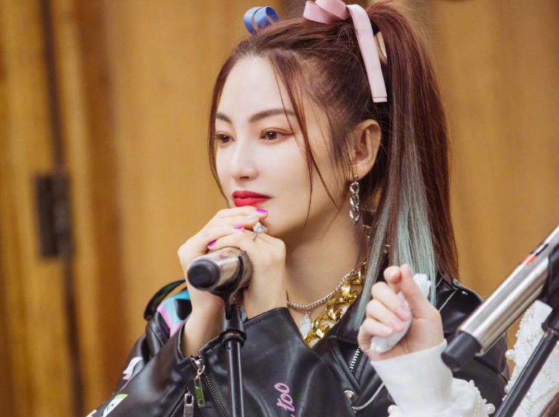 吐槽大会陈卓璇出场音乐,吐槽大会第五期陈卓璇