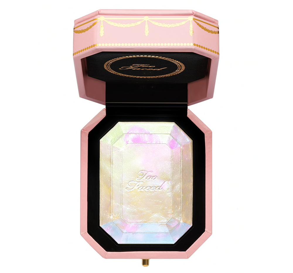 怎么用高光提亮脸部妆容,甜系妆容适合高光推荐