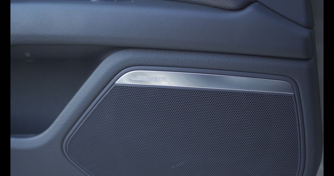 能文能武，扮虎吃猪，灯厂A7，掀背无敌