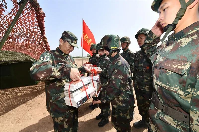 告白是为了表达爱意,告白是为了表明心意