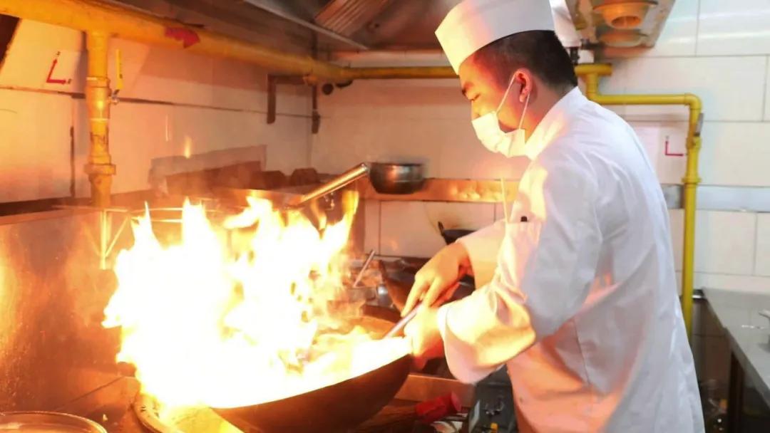 四月发生的事,东城发生的事