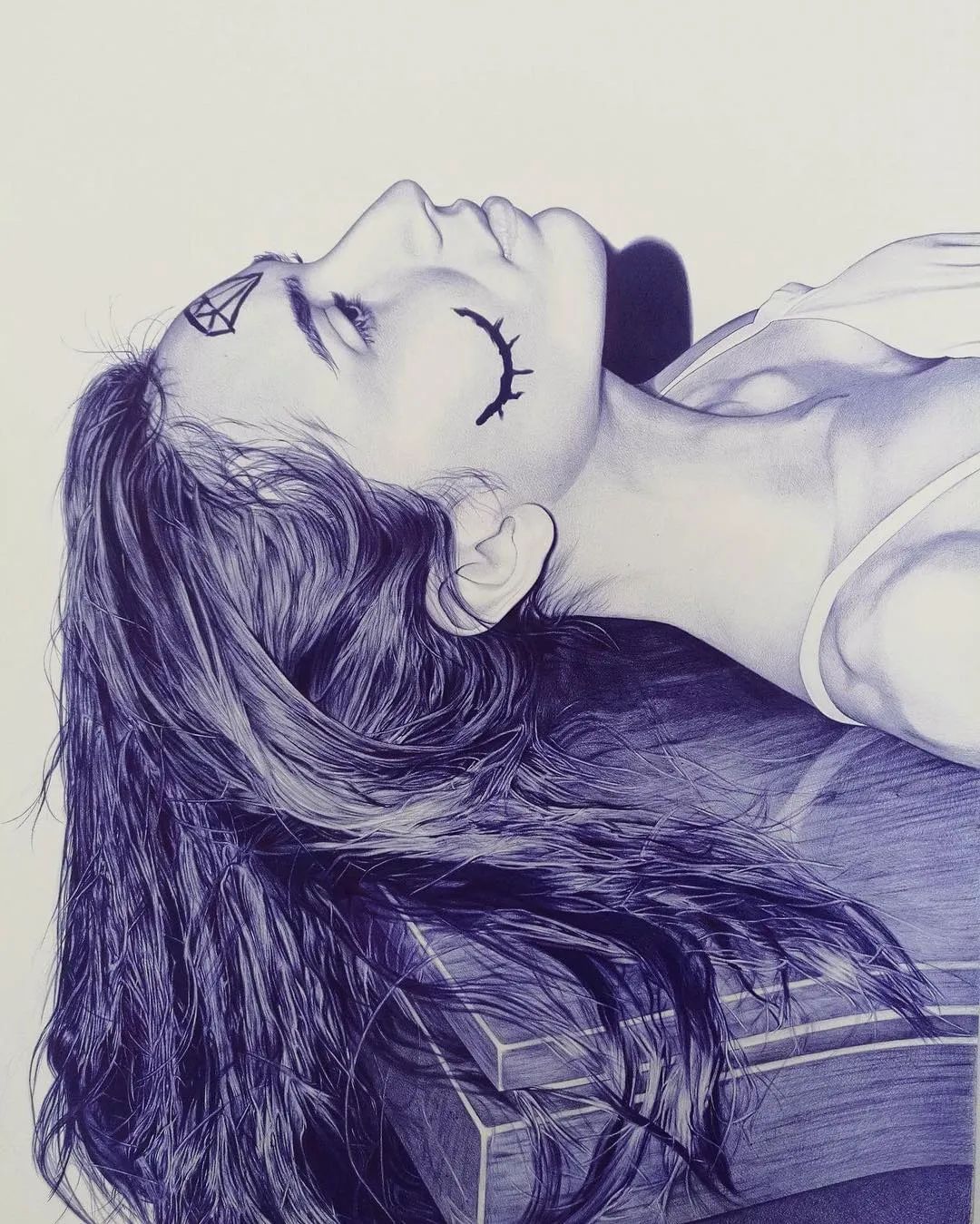 笔尖下的女人火辣性感身材,一天时间7000万*放播**量,网友围观