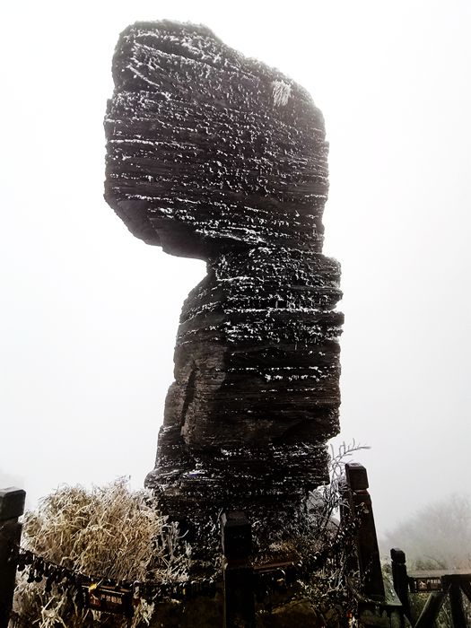 雨中的梵净山景色,烟雨梵净山