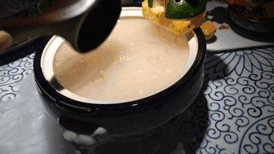 国购3F藏了个桃花源，人均50穿越到江南！