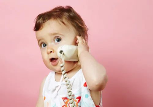 小孩儿声音吼哑了怎么办,儿童听力障碍的表现及训练方法