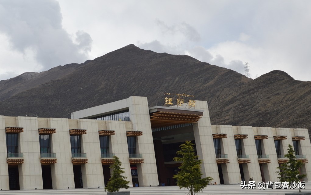 小伙坐41小时火车去拉萨,广东小伙到西藏旅游