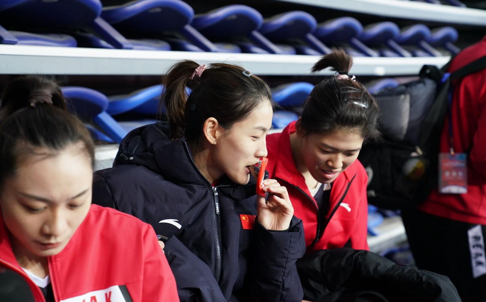 刁琳宇受伤导致排超总决赛一波三折,网上铺天盖地指责李盈莹